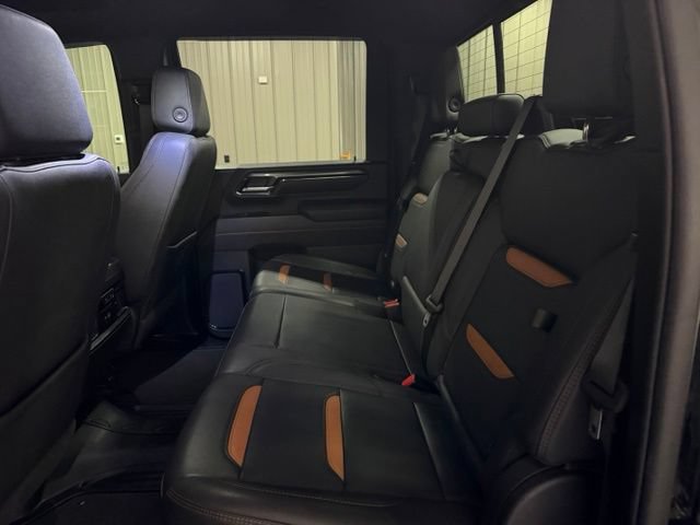 Used 2025 GMC Sierra 2500 AT4 w/ AT4 Premium Plus Package AWD/4WD image 18
