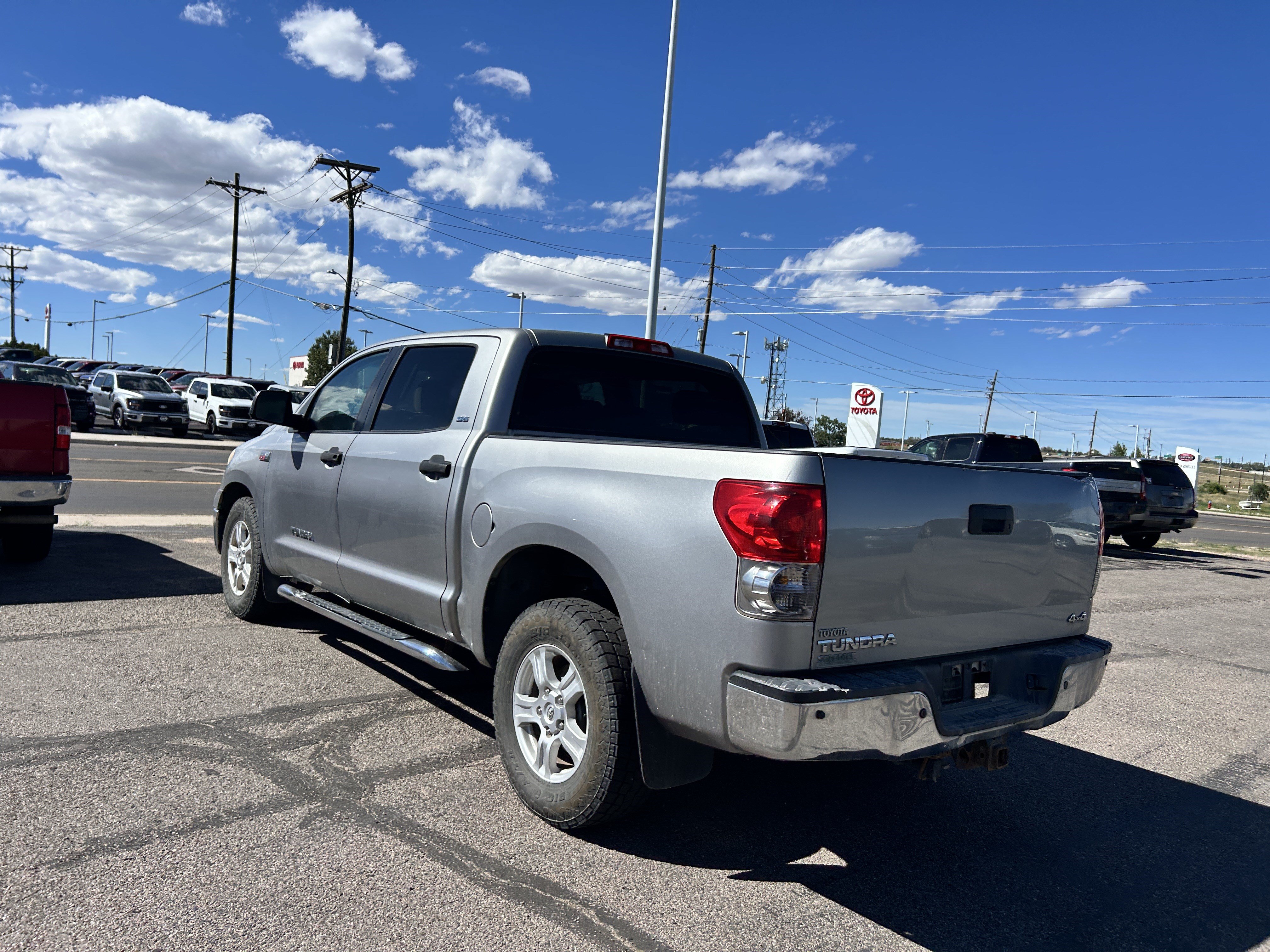 Used 2007 Toyota Tundra SR5 w/ Convenience Pkg AWD/4WD image 3