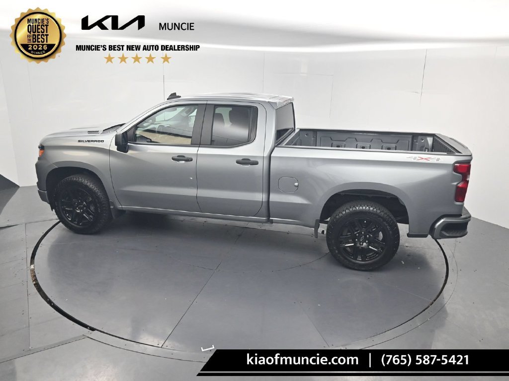 Used 2026 Chevrolet Silverado 1500 Custom w/ LPO, Dark Essentials Package AWD/4WD image 52