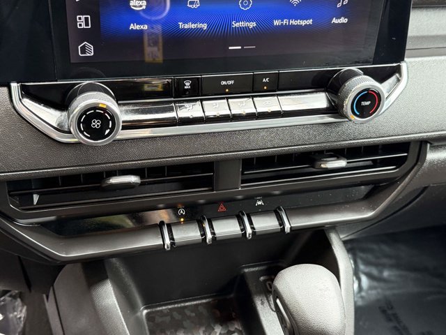 Certified 2024 Chevrolet Colorado W/T RWD image 17