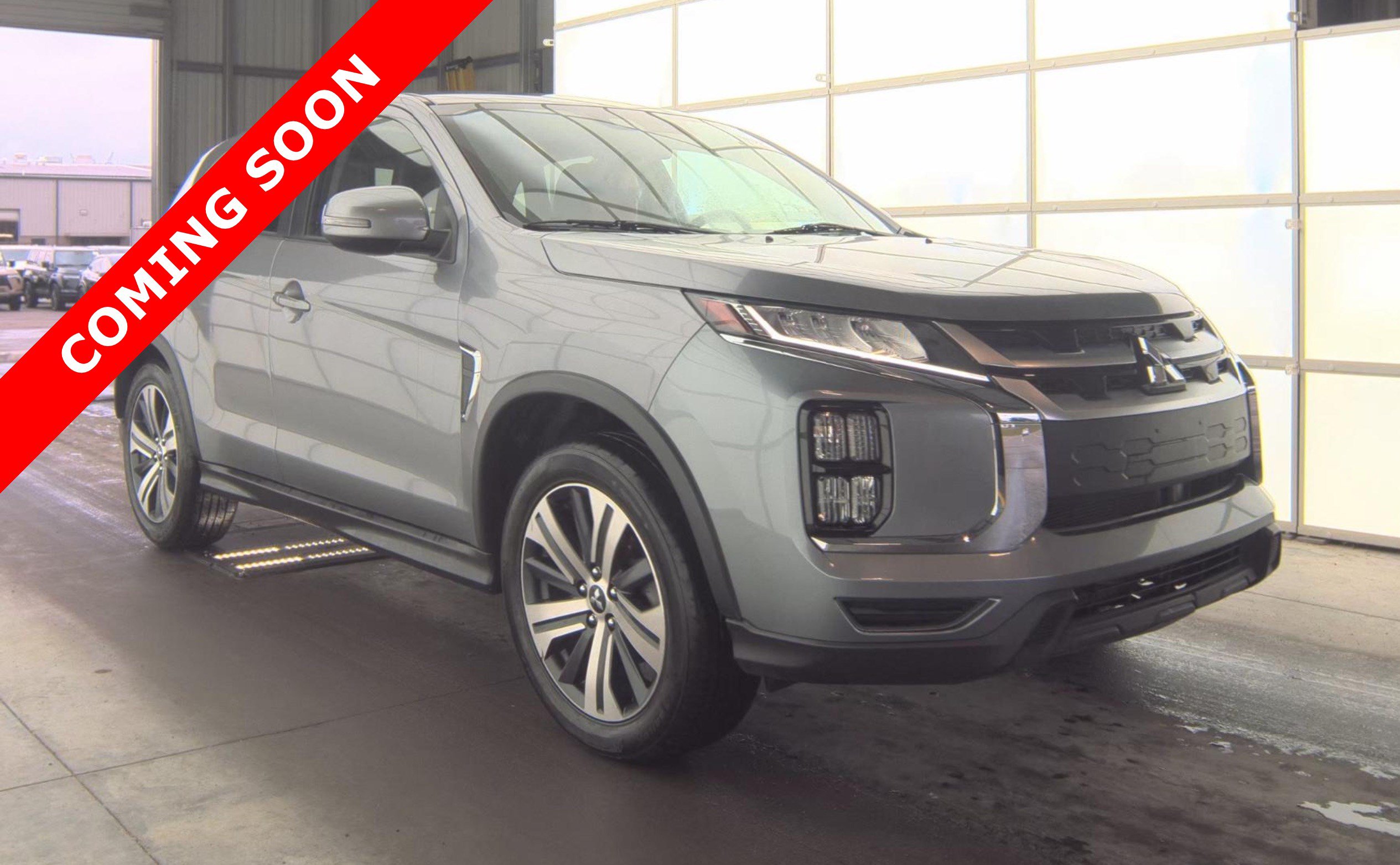 Used 2021 Mitsubishi Outlander Sport SE FWD image 3