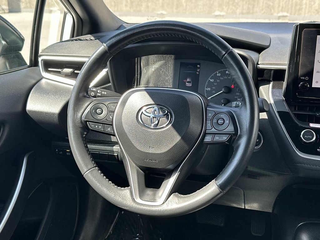 Used 2024 Toyota Corolla SE w/ SE Premium Package FWD image 7