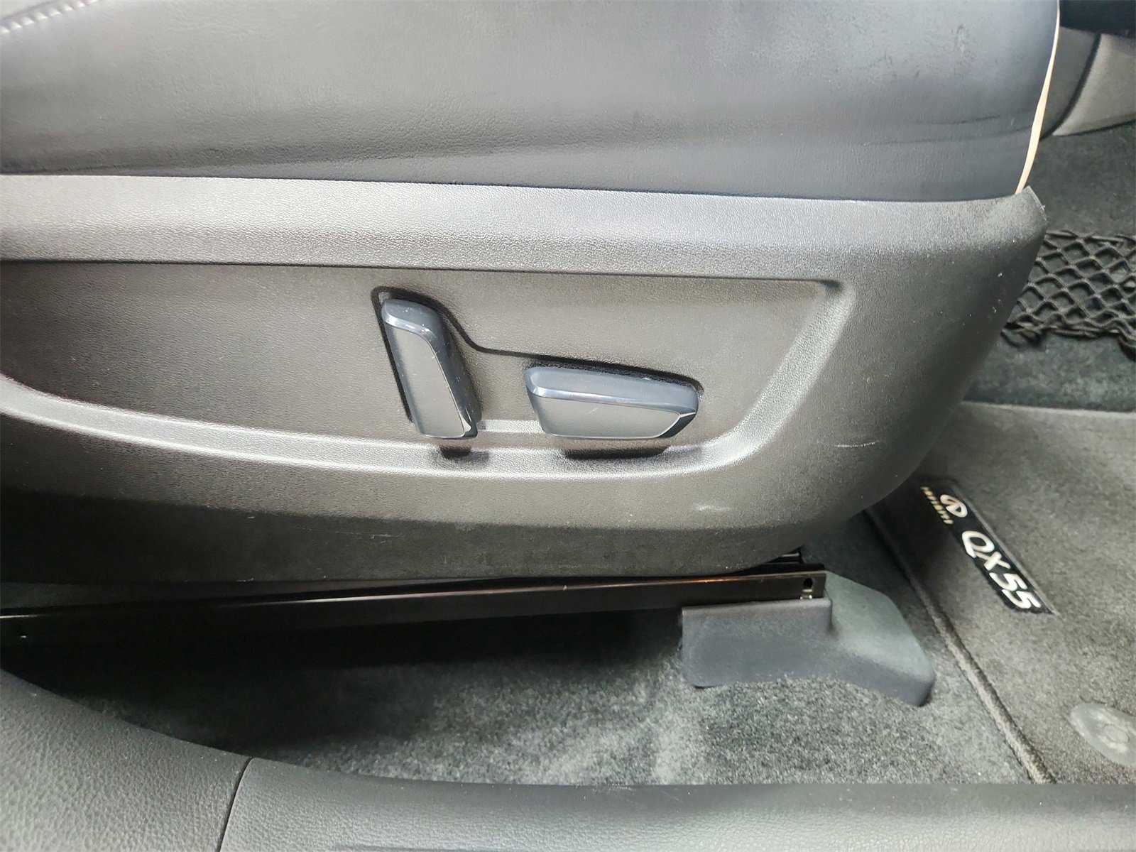 Used 2023 INFINITI QX55 Luxe w/ Cargo Package image 34