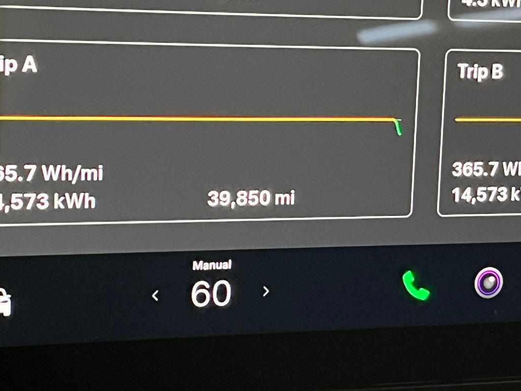 Used 2023 Tesla Model X AWD/4WD image 31