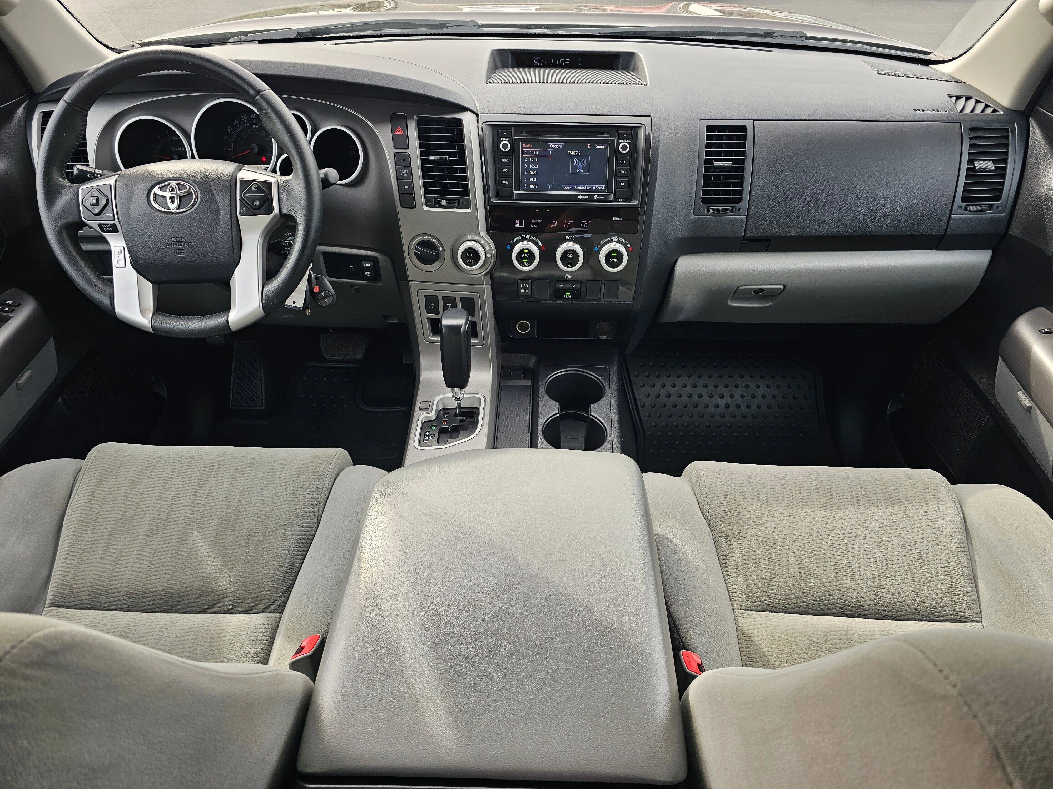 Used 2016 Toyota Sequoia SR5 AWD/4WD image 15