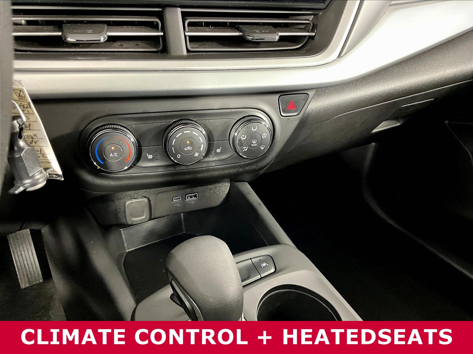 Used 2025 Chevrolet Trax LS w/ LS Convenience Package FWD image 14