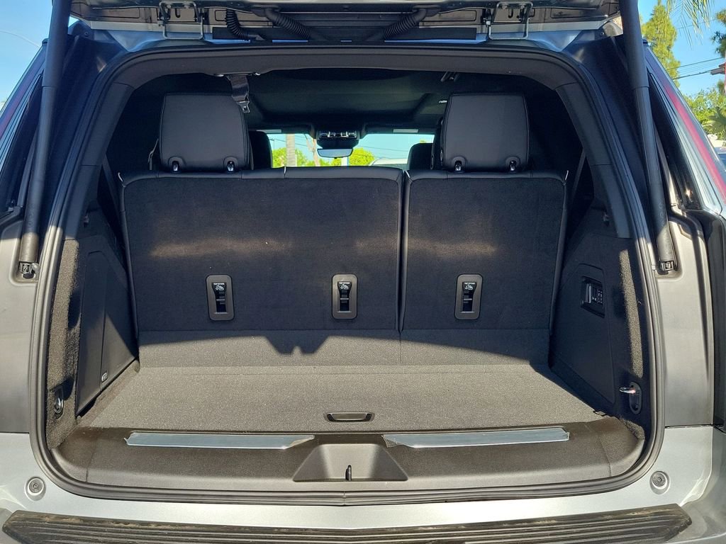 Used 2026 Cadillac Escalade Luxury image 26