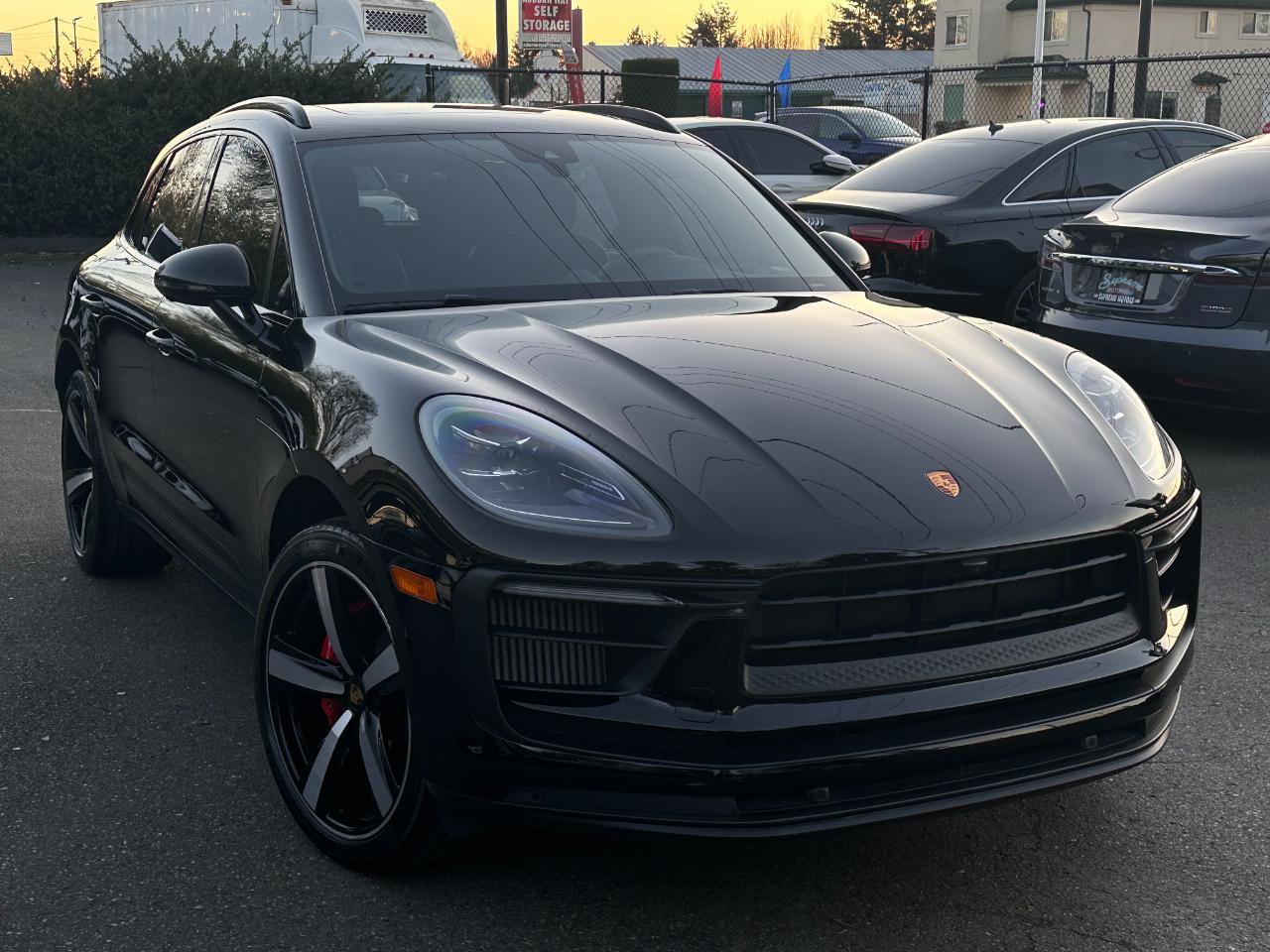 Used 2022 Porsche Macan S w/ Premium Package Plus image 29