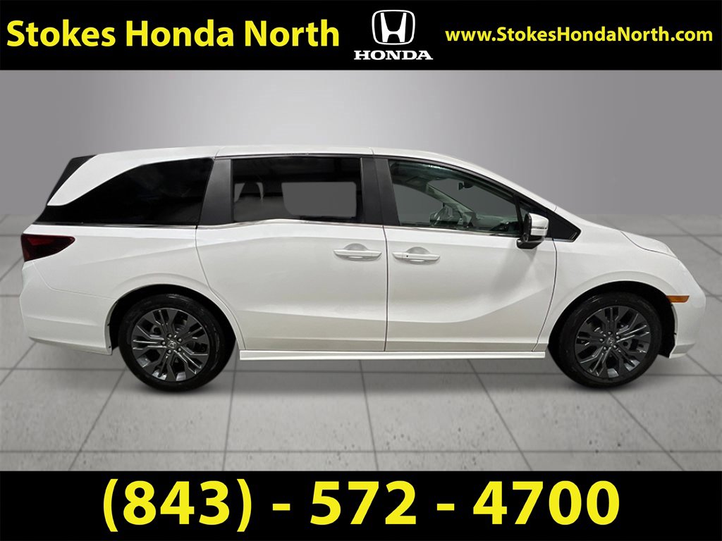 New 2026 Honda Odyssey Touring image 9