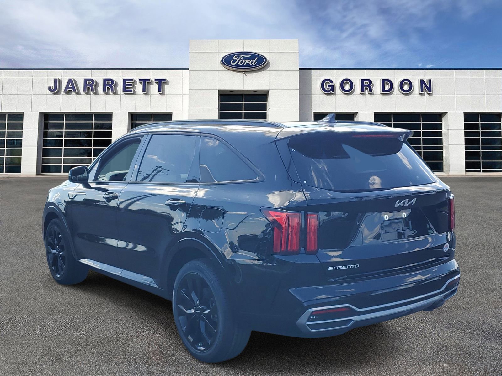 Used 2023 Kia Sorento SX FWD image 3