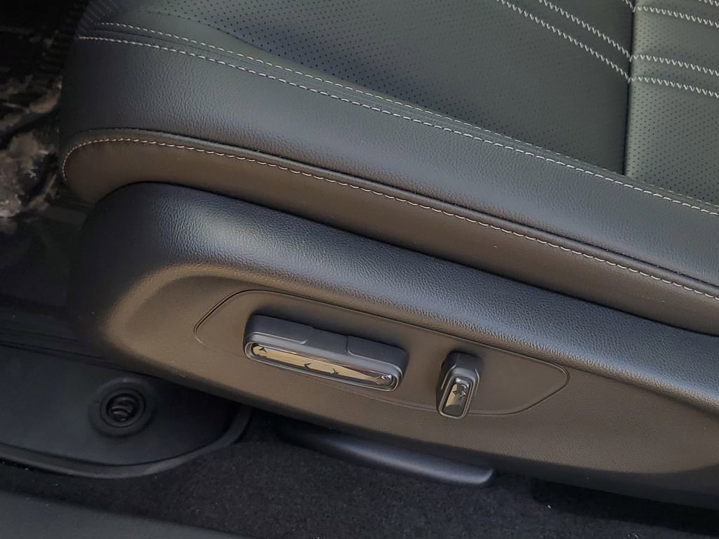 New 2026 Honda HR-V EX-L image 10