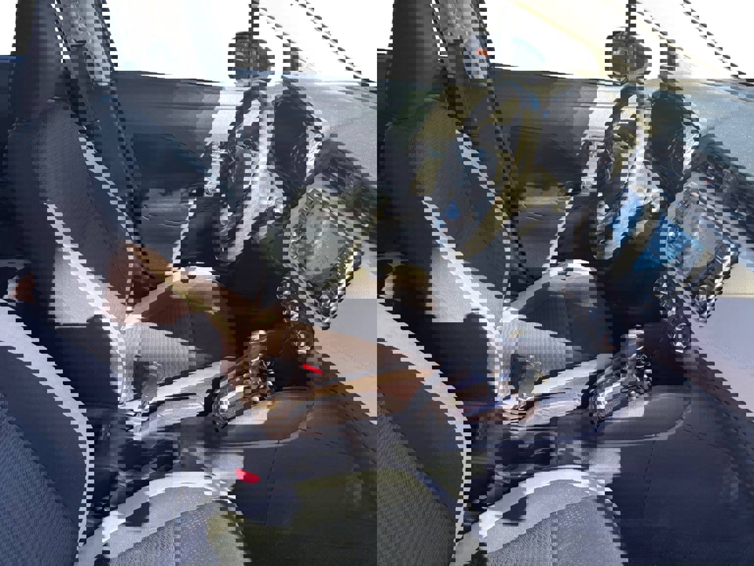 Used 2021 Nissan Versa SV image 16