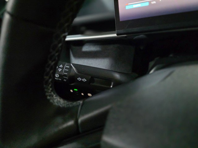 Used 2023 Fisker Ocean One image 22