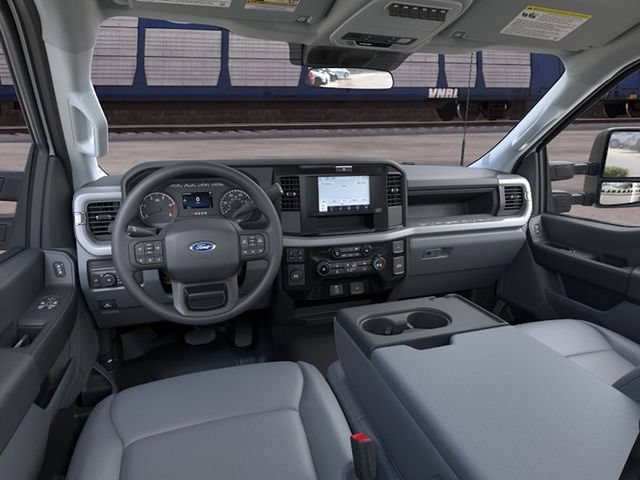 New 2026 Ford F550 2WD Regular Cab Super Duty image 9