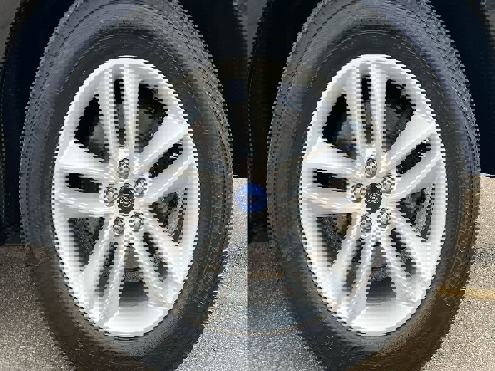 Used 2017 Ford Edge SEL w/ Equipment Group 201A AWD/4WD image 14