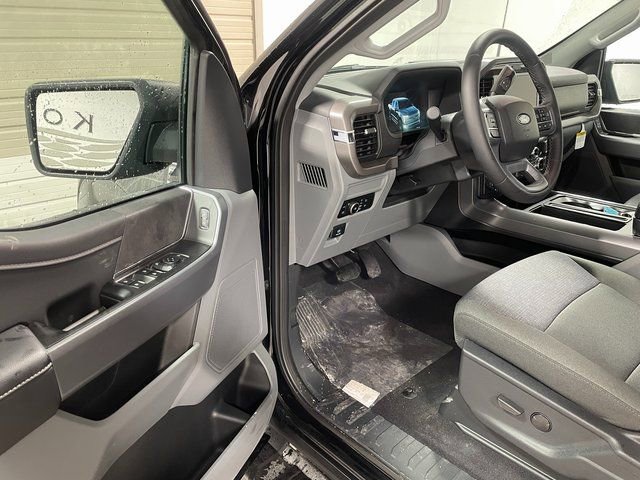 New 2026 Ford F150 XLT w/ XLT Chrome Appearance Package AWD/4WD image 10