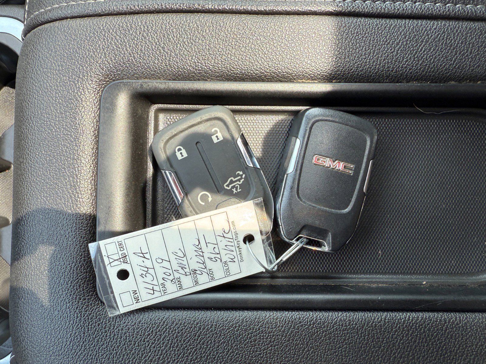 Used 2019 GMC Sierra 1500 SLT w/ SLT Premium Package image 43