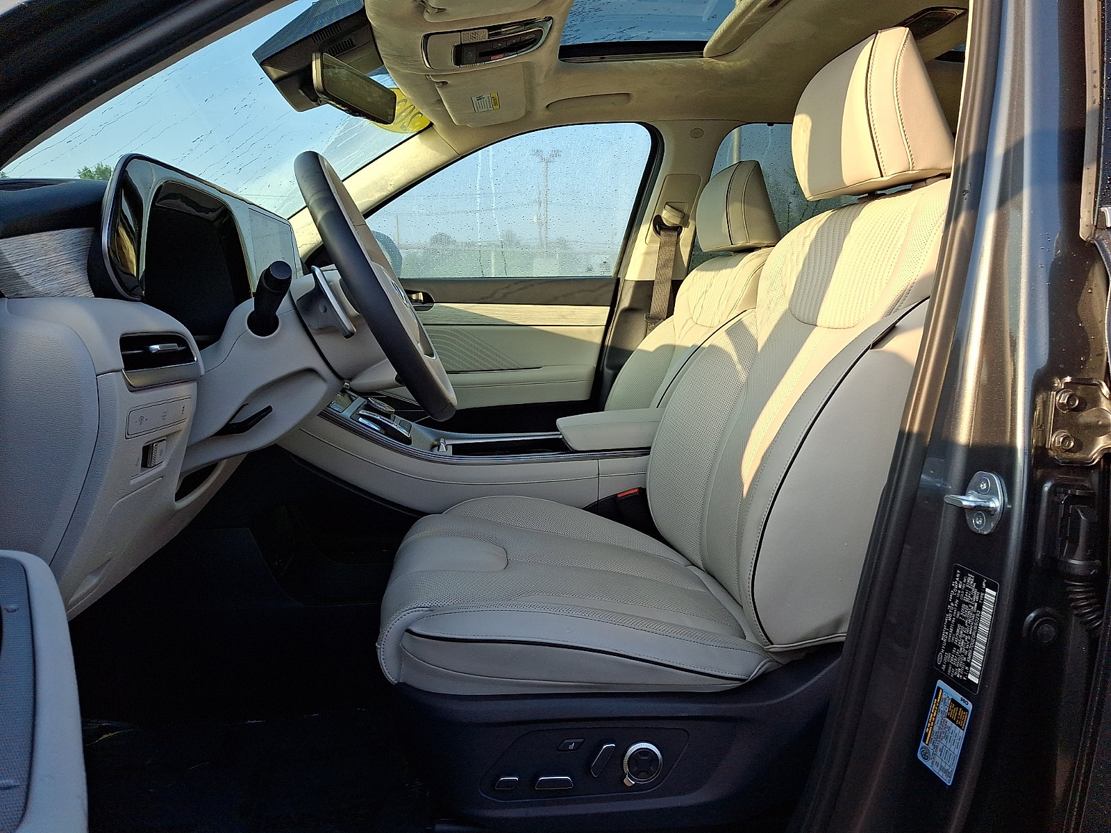 Certified 2024 Hyundai Palisade Calligraphy AWD/4WD image 14