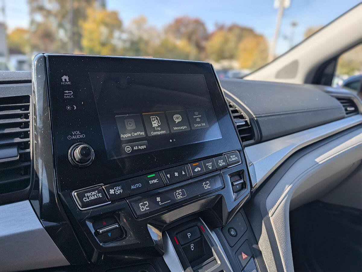 Used 2021 Honda Odyssey EX-L image 24