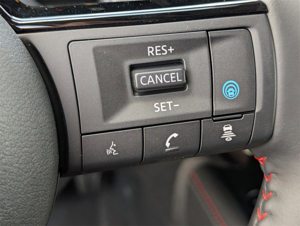 New 2026 Nissan Kicks SR image 19