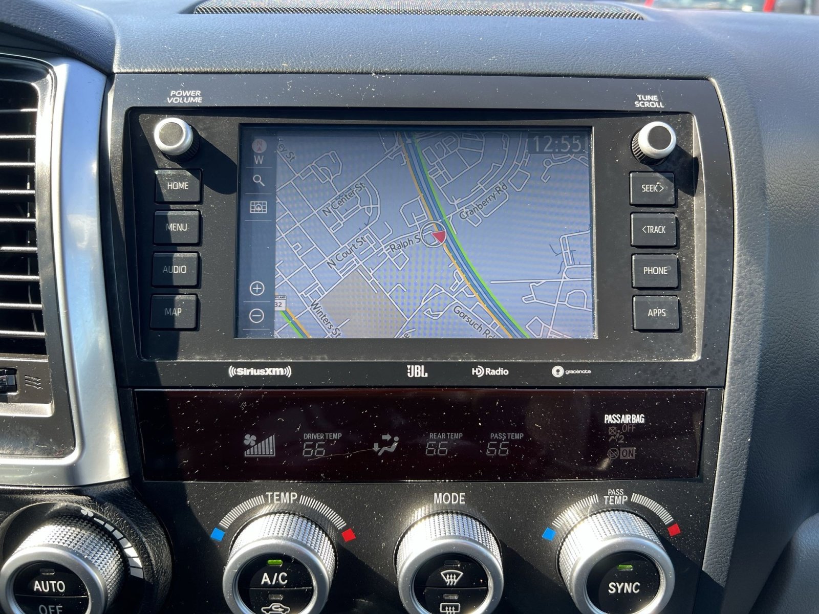 Used 2020 Toyota Sequoia Limited w/ Safety & Convenience Package image 20