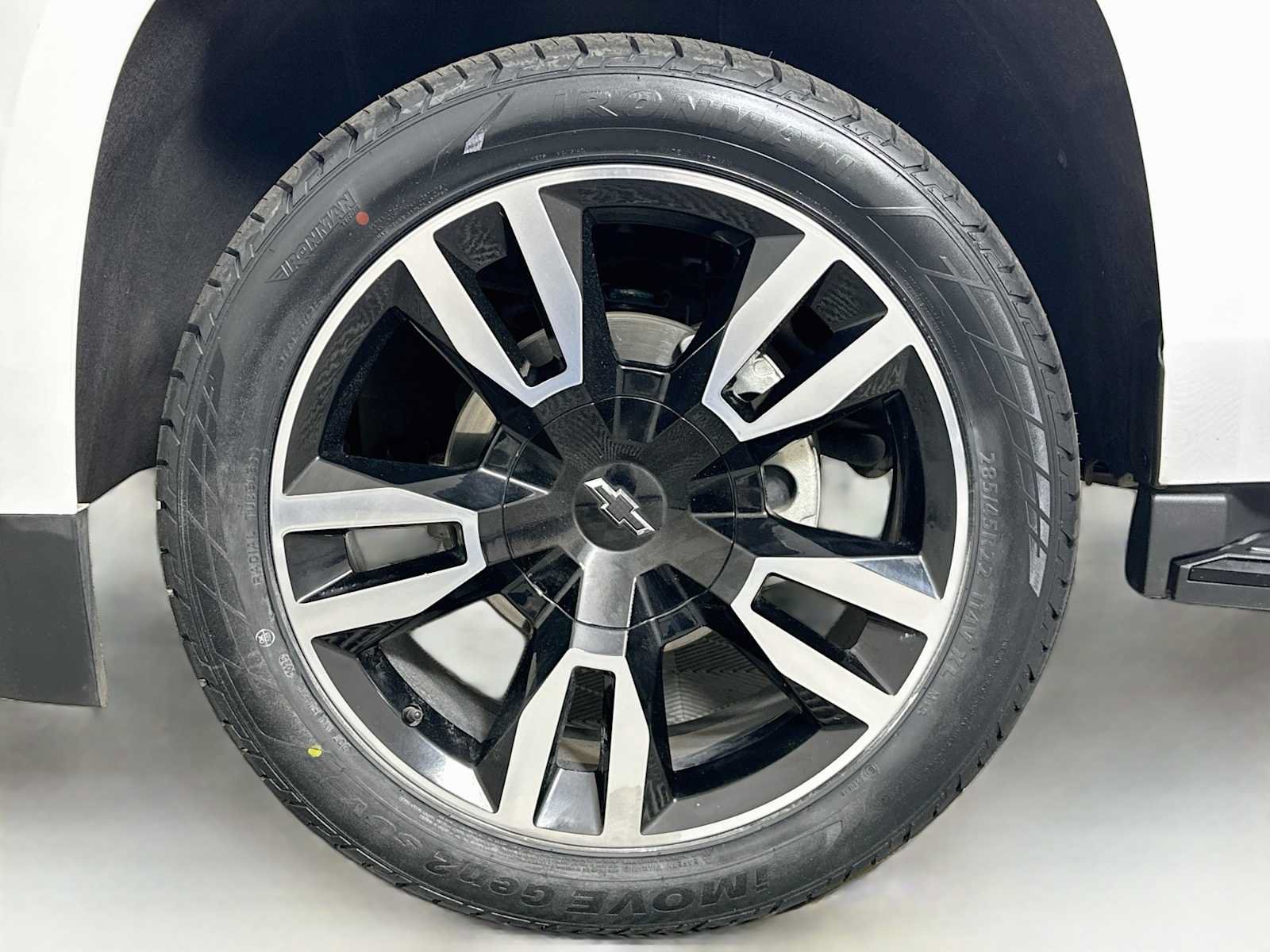 Used 2019 Chevrolet Tahoe Premier AWD/4WD image 33