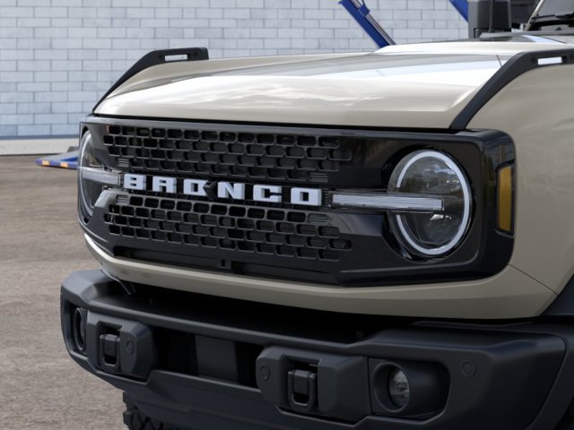 New 2026 Ford Bronco Badlands w/ Wildtrak Package AWD/4WD image 19