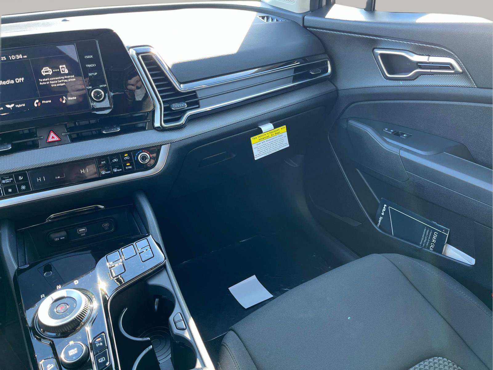 New 2025 Kia Sportage LX image 14