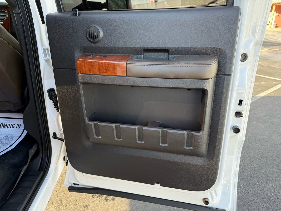 Used 2016 Ford F250 King Ranch w/ FX4 Off-Road Package image 19