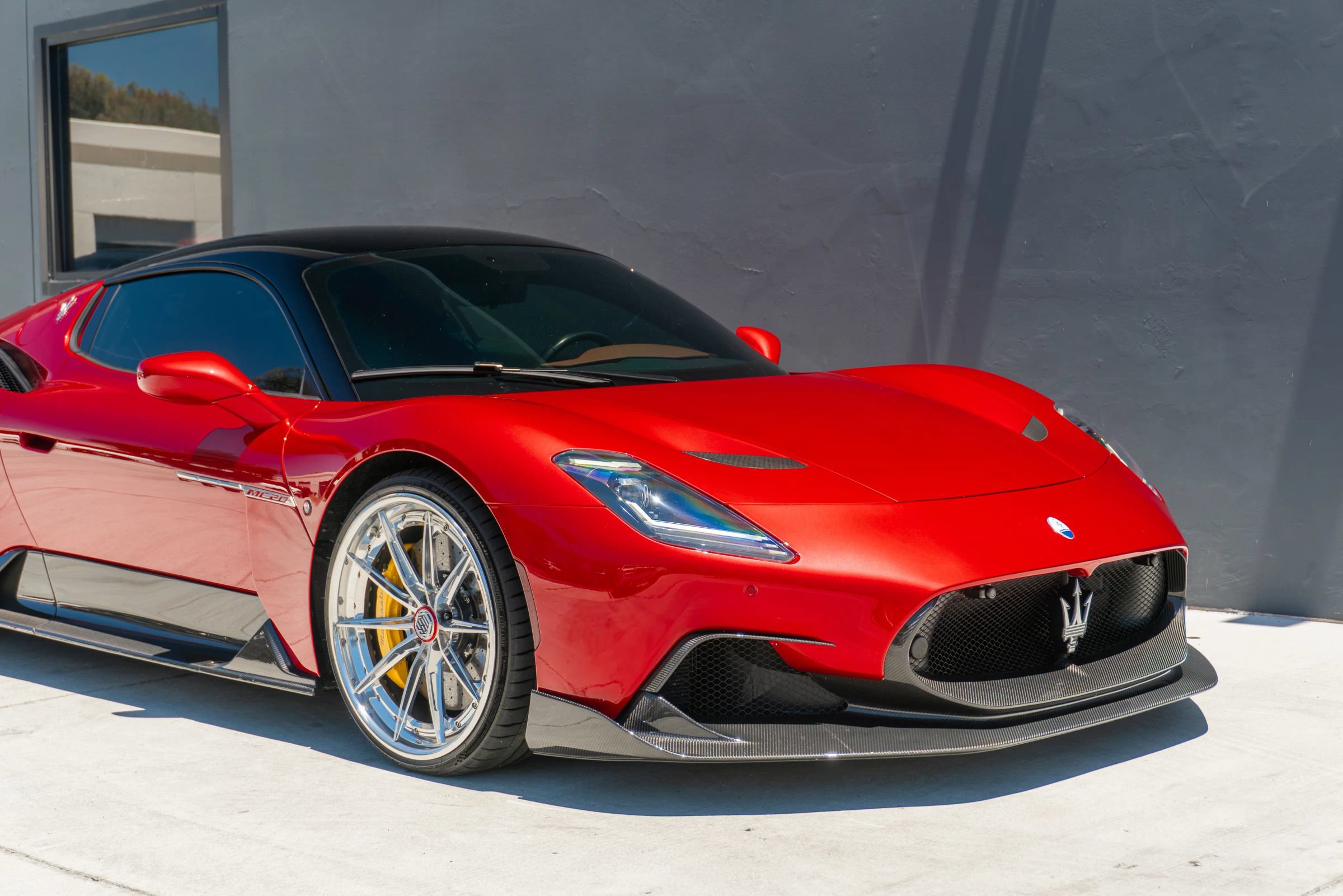 Used 2022 Maserati MC20 Coupe RWD image 43