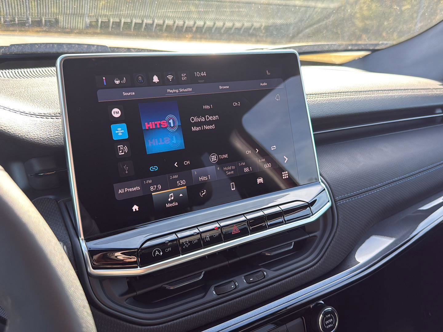 New 2026 Jeep Compass Latitude image 19