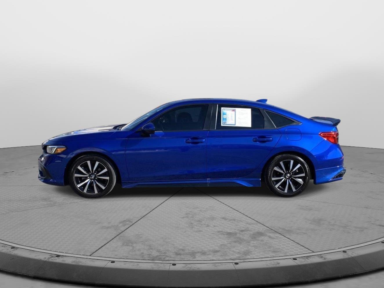 Used 2023 Honda Civic EX image 6