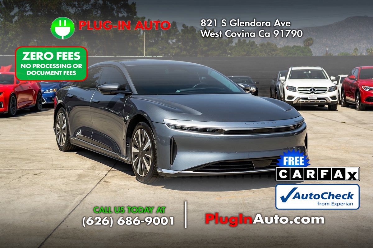 Used 2025 Lucid Air Pure RWD image 3