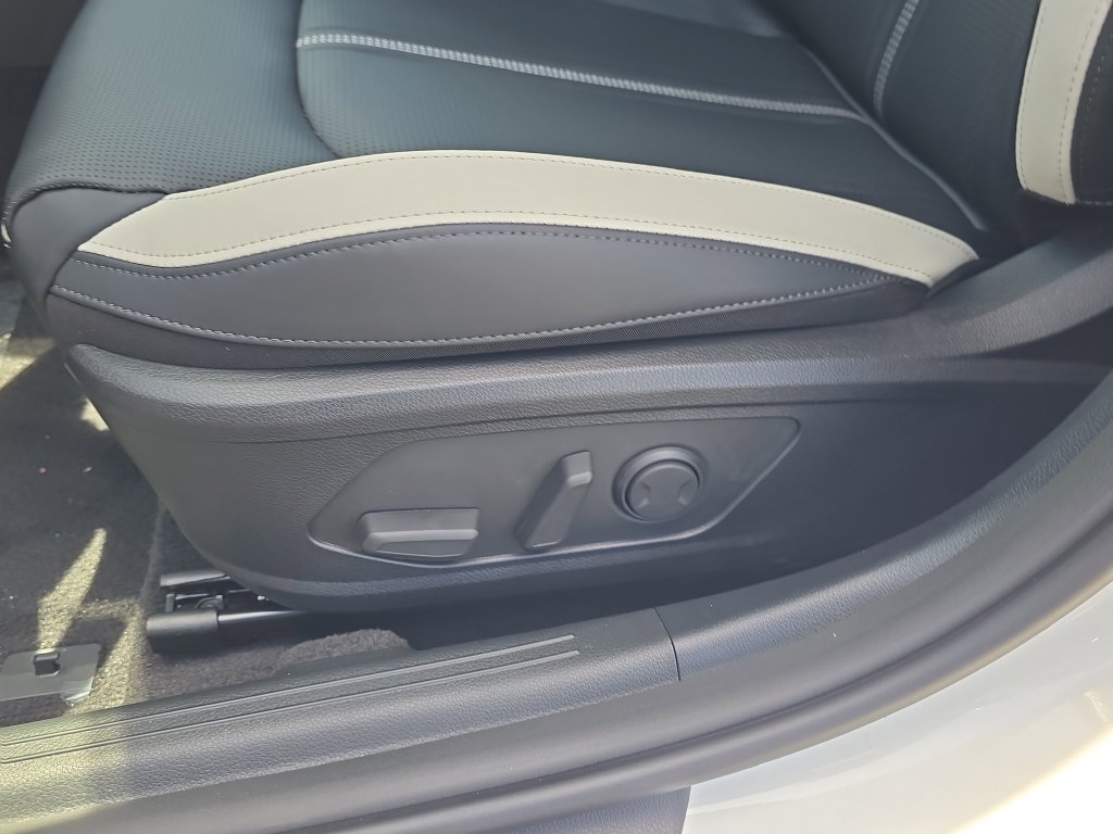New 2026 Kia K5 GT-Line w/ GT-Line Premium Package FWD image 20