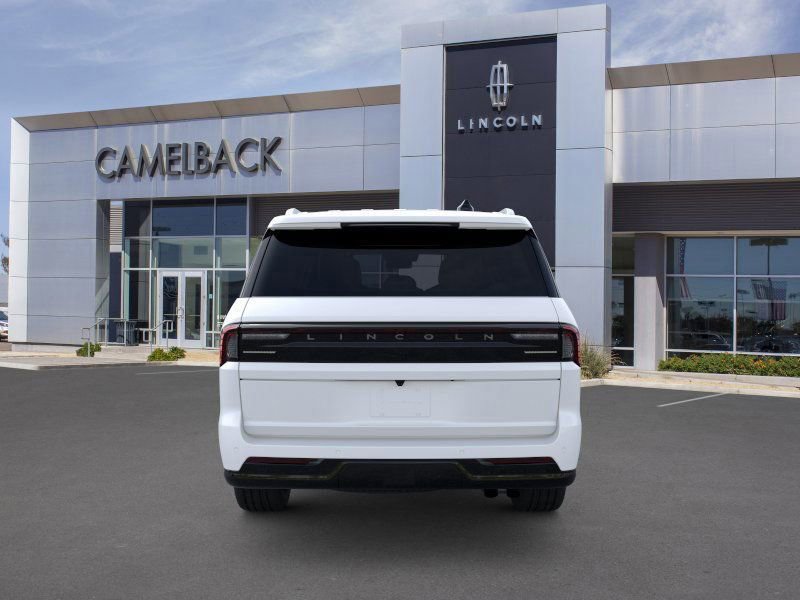 New 2026 Lincoln Navigator L Reserve AWD/4WD image 5