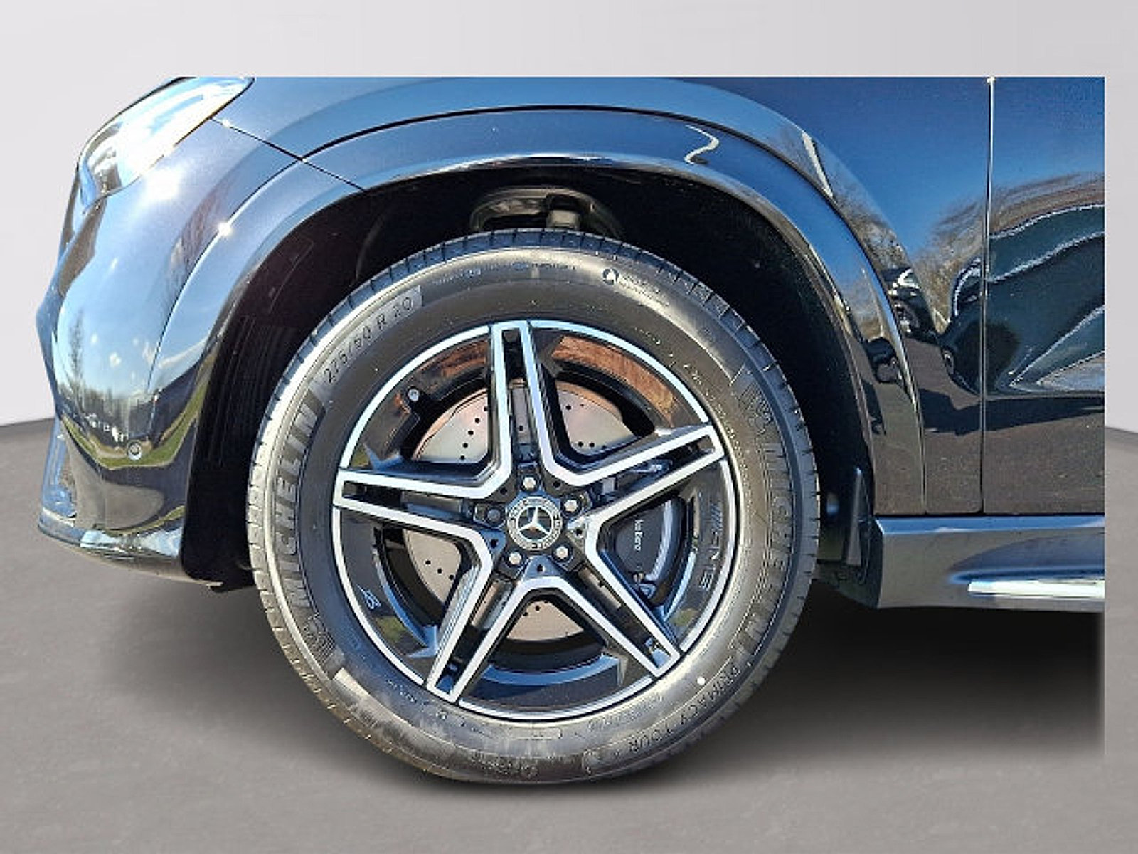 Certified 2026 Mercedes-Benz GLE 450 4MATIC image 7