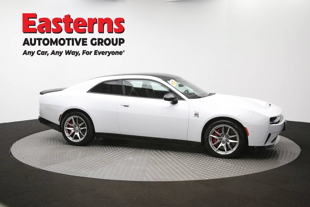 Used 2024 Dodge Charger Daytona Scat Pack w/ Plus Group AWD/4WD image 48