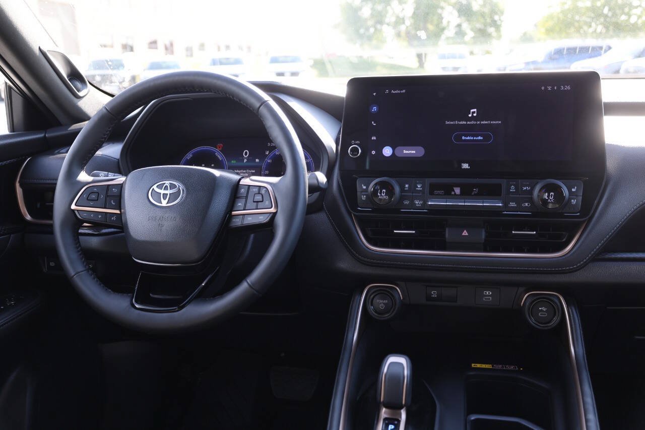 Used 2026 Toyota Grand Highlander AWD Hybrid image 26