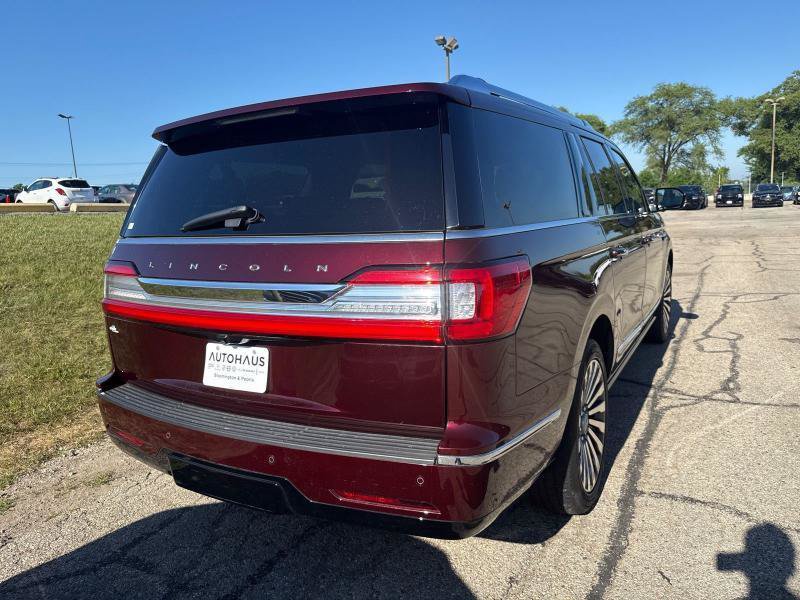 Used 2018 Lincoln Navigator L Reserve w/ Technology Package AWD/4WD image 3
