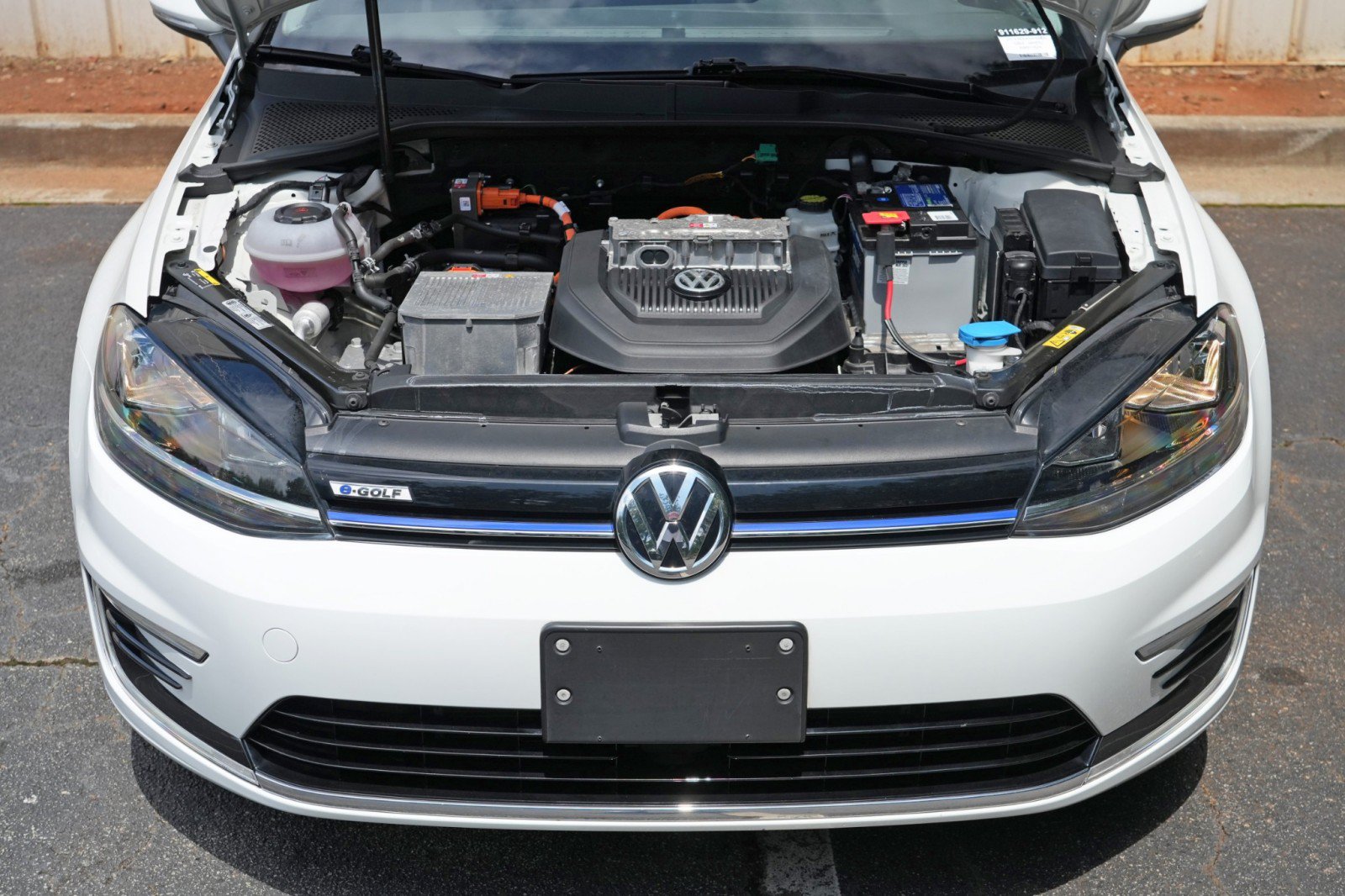 Used 2019 Volkswagen e-Golf SE w/ Driver Assistance Package FWD image 7