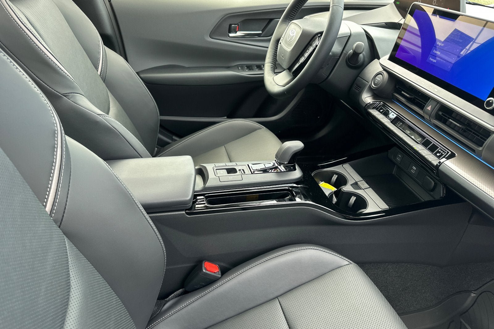 New 2026 Toyota Prius XLE FWD image 15