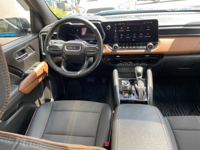 Used 2023 GMC Canyon AT4 AWD/4WD image 9