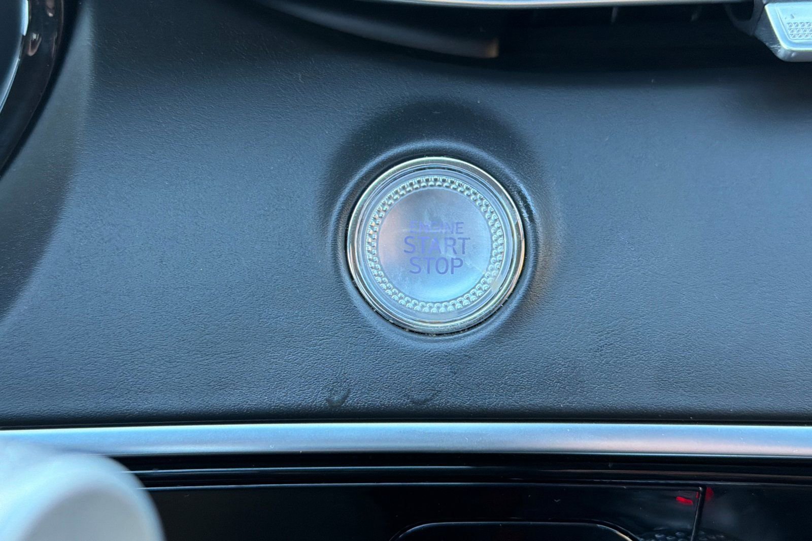 Used 2025 Genesis GV70 2.5T image 32