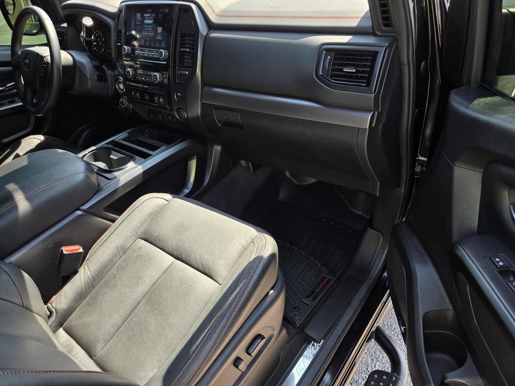 Certified 2022 Nissan Titan PRO-4X w/ Pro-4x Convenience Package AWD/4WD image 8