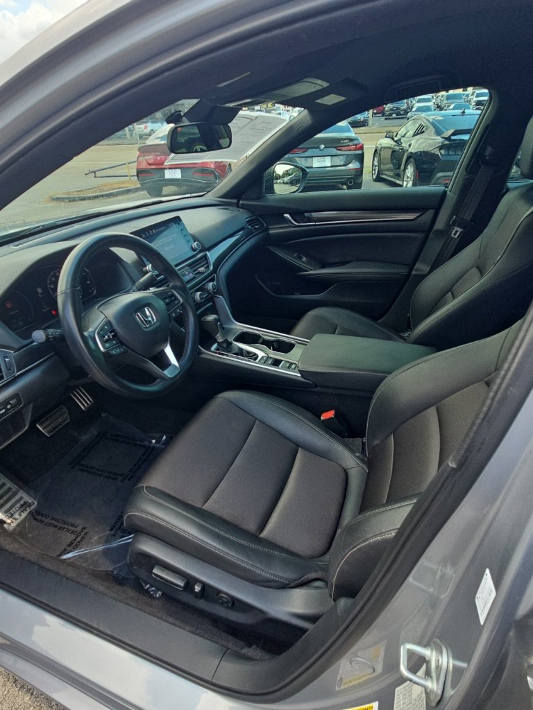 Used 2022 Honda Accord Sport image 12