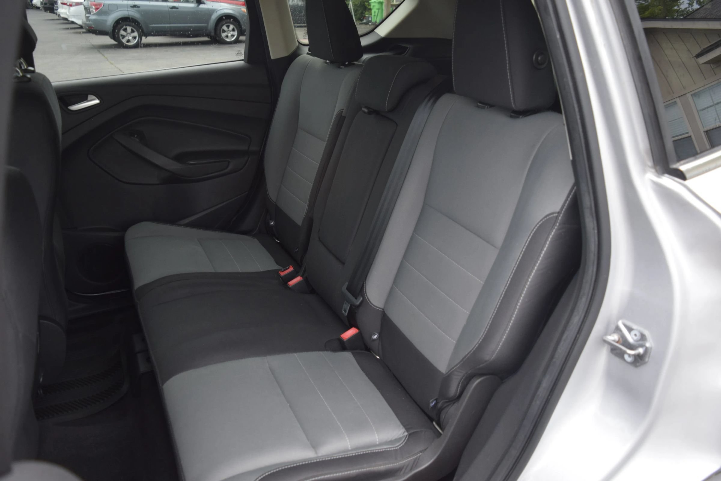 Used 2016 Ford Escape SE FWD image 7