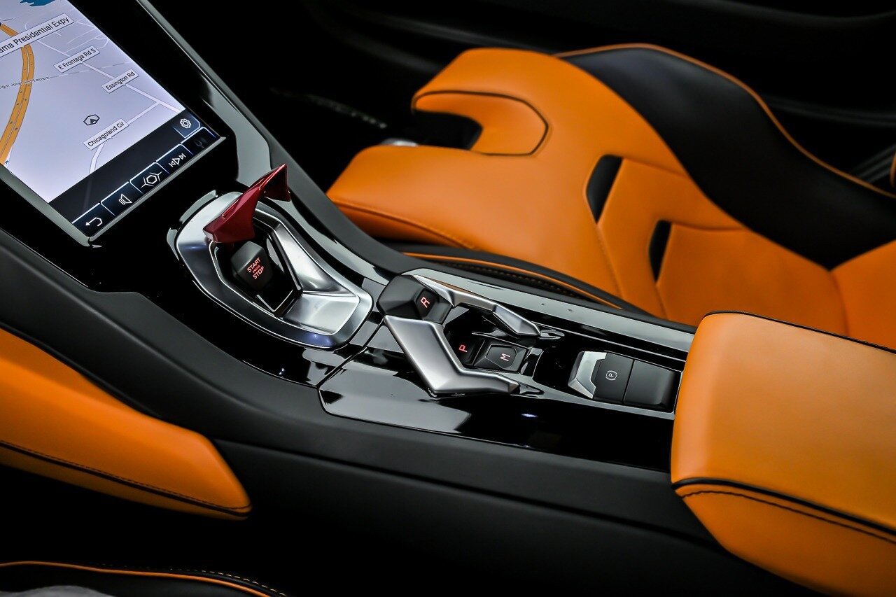 Used 2020 Lamborghini Huracan EVO RWD image 35