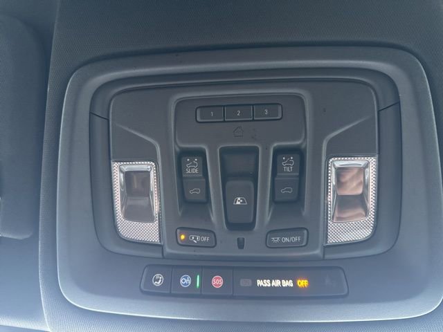 Used 2021 Chevrolet Silverado 1500 High Country w/ Technology Package image 41