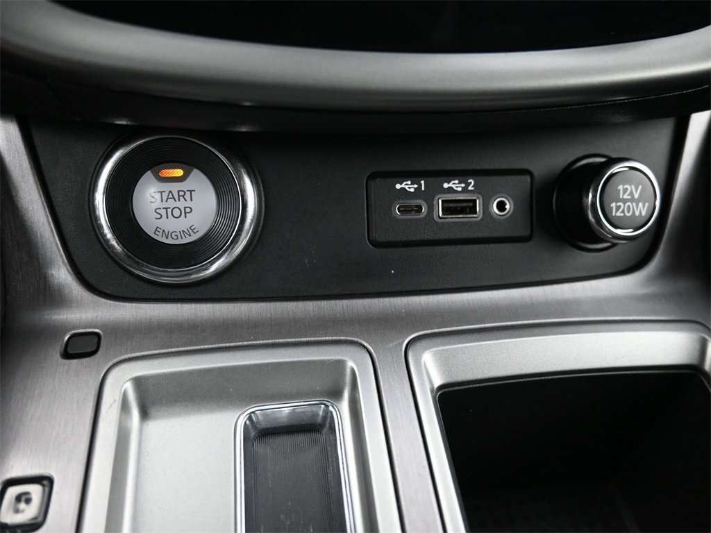 Used 2024 Nissan Murano SL image 16