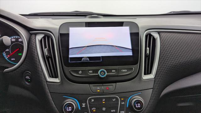 Used 2024 Chevrolet Malibu LT FWD image 24